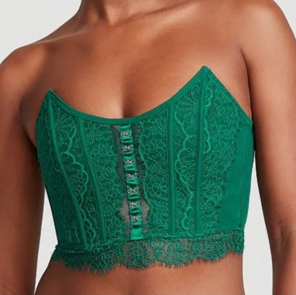 Make Offer! NWT Victoria's Secret Dream Angels Lace Corset